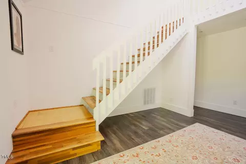 Entry Way - 7955 Midnight Ln, Wake Forest, NC 27587 photo 4 of 6