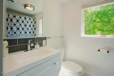 Bath - 7955 Midnight Ln, Wake Forest, NC 27587 photo 10 of 10