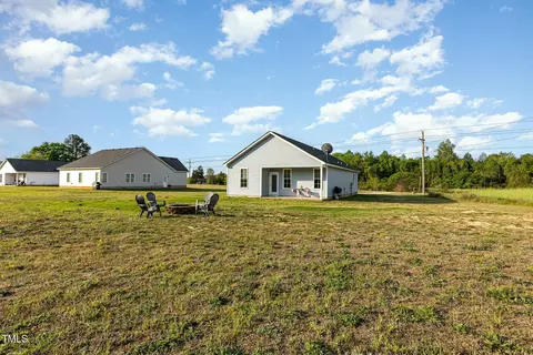 Exterior - 7265 Old Smithfield Rd, Bailey, NC 27807 photo 3 of 4