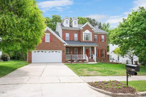 1027 Upchurch Farm Ln, Cary, NC 27519