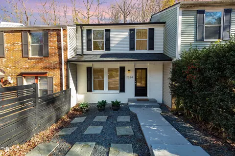 7324 Summerland Dr, Raleigh, NC 27612