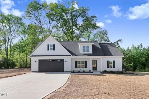 9200 Otter Ct, Middlesex, NC 27557