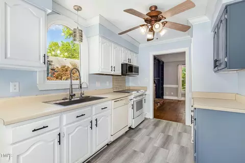 Kitchen - 3109 E Folkestone Pl, Raleigh, NC 27604 photo 2 of 2