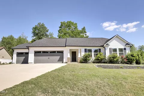 42 Voyage Cir, Smithfield, NC 27577