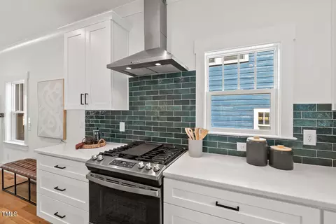 Kitchen - 2019 James St, Durham, NC 27707 photo 3 of 6