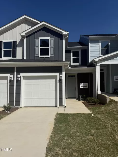 168 Parker Ln, Mebane, NC 27302