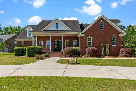 121 Westchase Run, Sanford, NC 27330