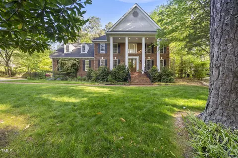 104 Arcadia Ln, Chapel Hill, NC 27514