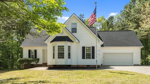 105 Coral Ridge Cir, Franklinton, NC 27525