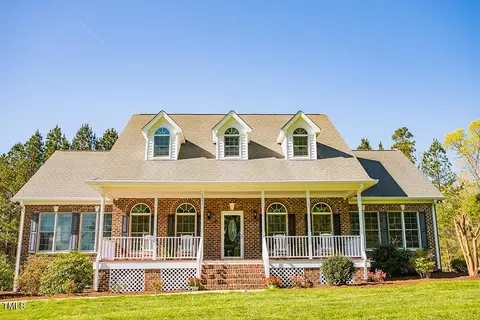 7371 Leasburg Rd, Roxboro, NC 27574