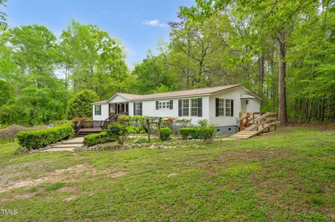 8699 Old Middlesex Rd, Bailey, NC 27807 photo 4