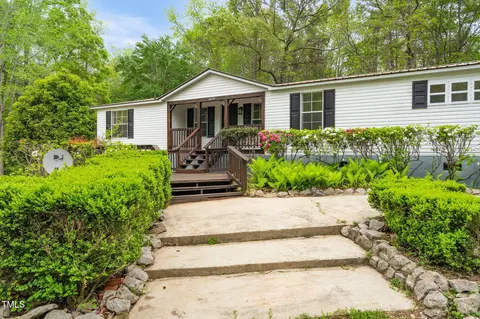 8699 Old Middlesex Rd, Bailey, NC 27807