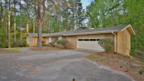 110 Omega Rd, Henderson, NC 27536