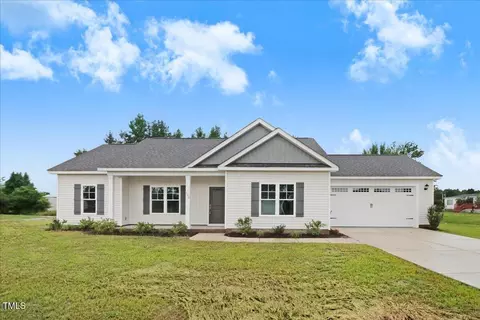 102 E Sillinger Dr, Goldsboro, NC 27534