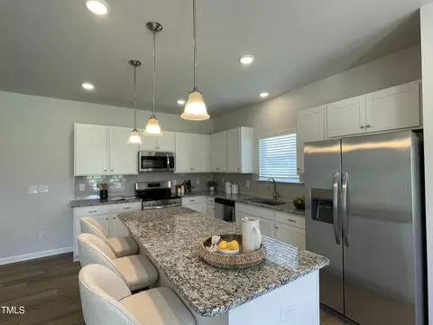 Kitchen - 182 E Victory View Ter, Smithfield, NC 27577 photo 2 of 3