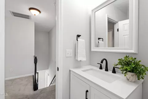 Bath - 213 Beechtree Dr, Cary, NC 27513 photo 5 of 6
