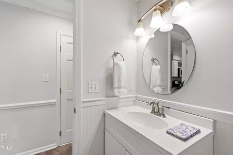 Bath - 213 Beechtree Dr, Cary, NC 27513 photo 1 of 6
