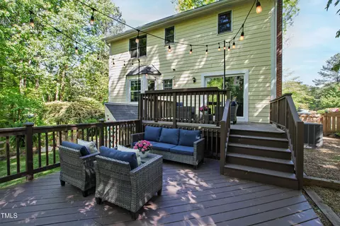 Exterior - 213 Beechtree Dr, Cary, NC 27513 photo 7 of 14