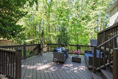 Exterior - 213 Beechtree Dr, Cary, NC 27513 photo 6 of 14