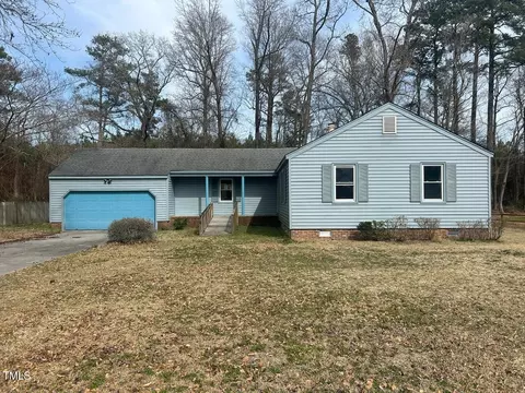 2193 Dogwood Ln, Kinston, NC 28504