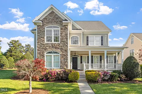 134 Barclay Valley Dr, Cary, NC 27519