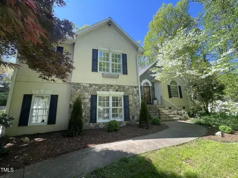 497 W Hunting Ridge Dr, Thomasville, NC 27360
