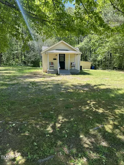 Exterior - 4501 Duraleigh Rd, Raleigh, NC 27612 photo 4 of 9