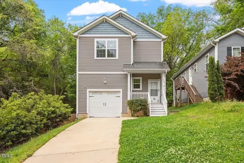 419 East Hinton St, Clayton, NC 27520