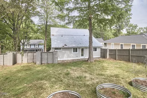 Exterior - 918 Orient St, Durham, NC 27701 photo 10 of 13