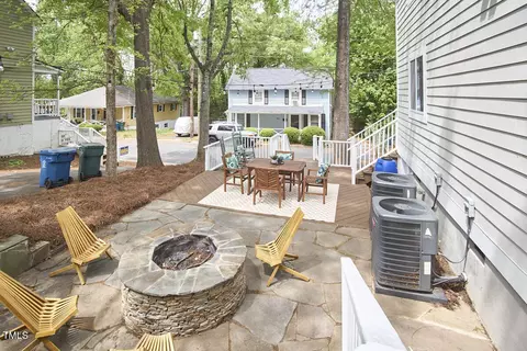 Exterior - 918 Orient St, Durham, NC 27701 photo 8 of 13