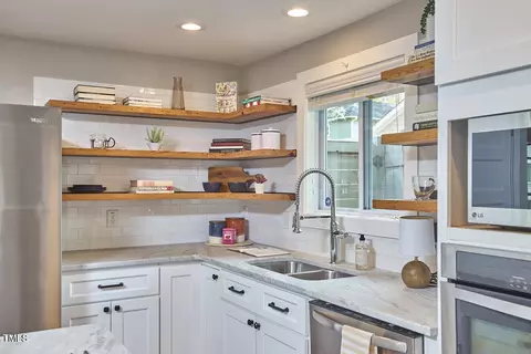Kitchen - 918 Orient St, Durham, NC 27701 photo 6 of 11