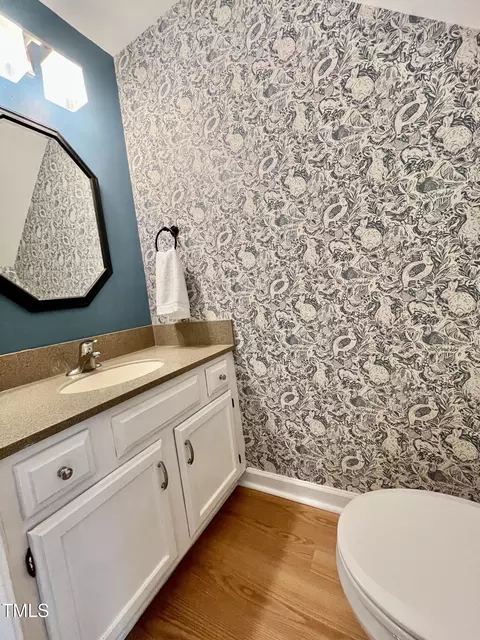 Bath - 1002 Springmill Ct, Apex, NC 27502 photo 1 of 4