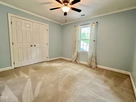 Bedroom - 1002 Springmill Ct, Apex, NC 27502 photo 4 of 5