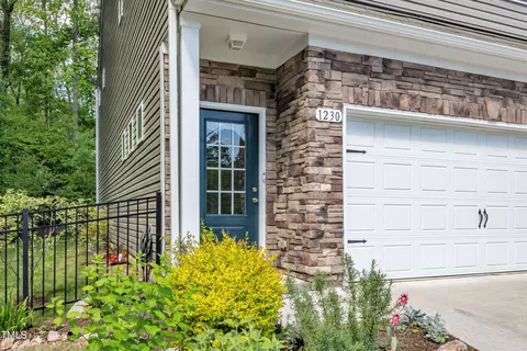 Exterior - 1230 Wingstem Pl, Raleigh, NC 27607 photo 3 of 10