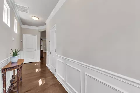 Entry Way - 1230 Wingstem Pl, Raleigh, NC 27607 photo 2 of 3
