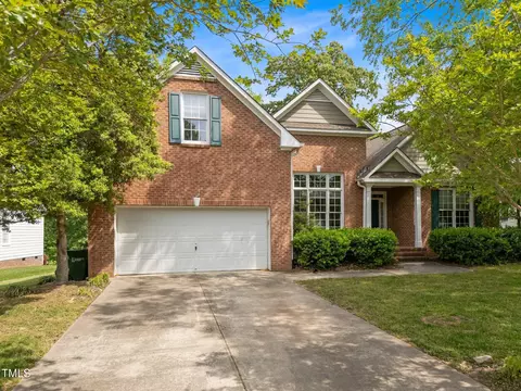 107 Weslyn Trace Dr, Durham, NC 27703