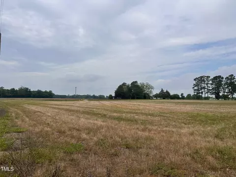 1856 N Spring Branch Rd, Dunn, NC 28334