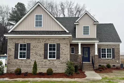 1611 S Old Carriage Rd, Rocky Mount, NC 27804