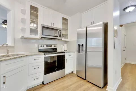 Kitchen - 4711 Buttonbush Dr, Durham, NC 27712 photo 2 of 3