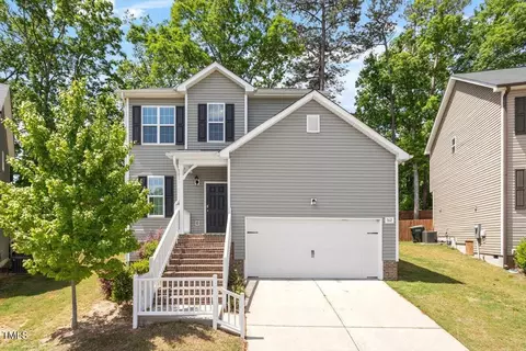 162 W Lumber Ct, Clayton, NC 27520