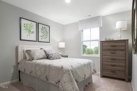 Bedroom - 8456 Butterfly Dr, Bailey, NC 27807 photo 2 of 4