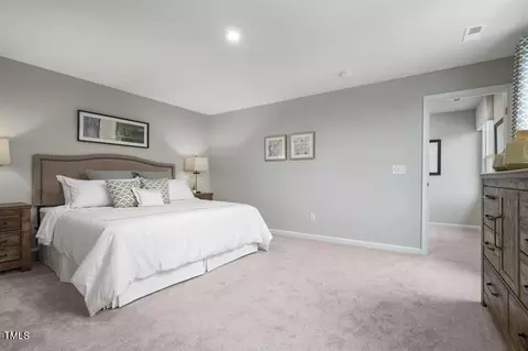 Bedroom - 8456 Butterfly Dr, Bailey, NC 27807 photo 1 of 4