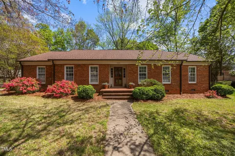 3126 Truitt Dr, Burlington, NC 27215