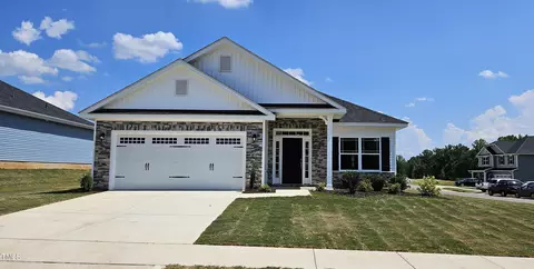 16 Decatur Dr, Fuquay Varina, NC 27526