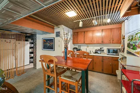 Kitchen - 1024 W Markham Ave, Durham, NC 27701 photo 4 of 4