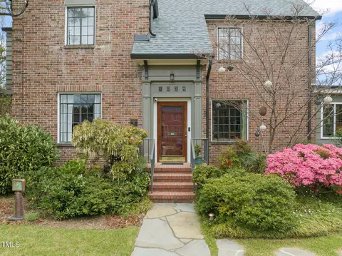Exterior - 1024 W Markham Ave, Durham, NC 27701 photo 2 of 18