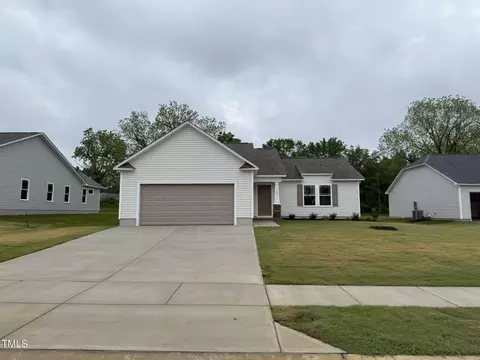 139 Oakfield Trace Dr, Four Oaks, NC 27524