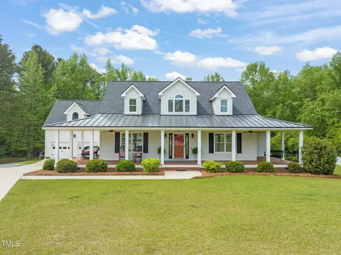 140 Crystal Pl, Benson, NC 27504