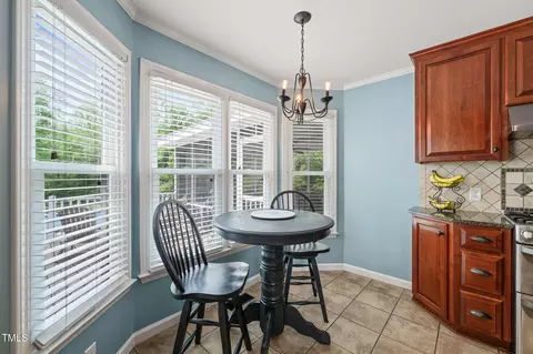 Dining - 140 Crystal Pl, Benson, NC 27504 photo 4 of 4