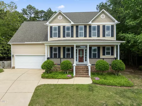 84 N Hadrian Ct, Clayton, NC 27520